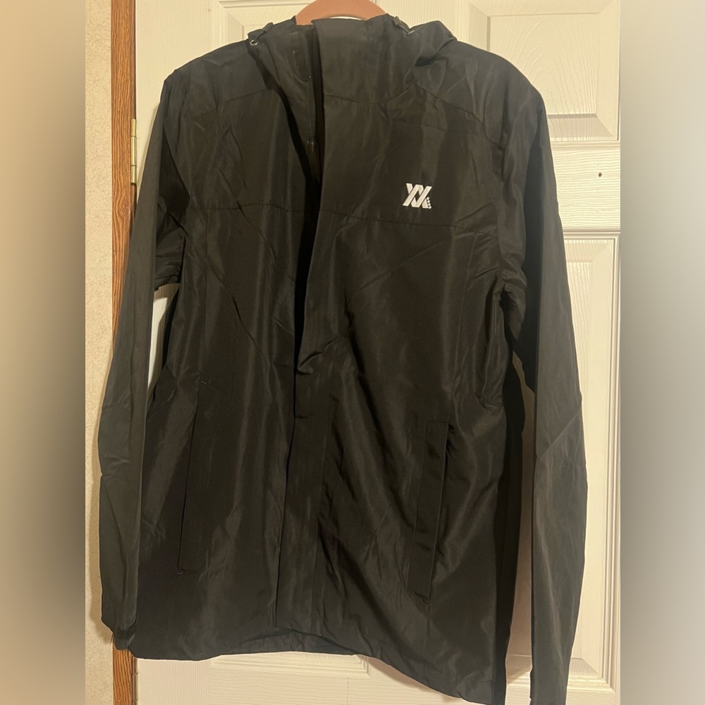 Dixxon NWT Men’s Medium Tech Jacket with hood